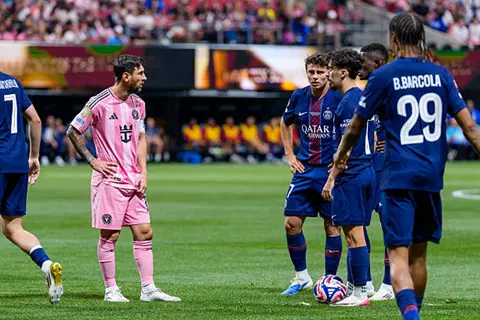 حارب وحيدا.. ماذا قدم ميسي في مباراة إنتر ميامي الأخيرة بكأس العالم للأندية؟